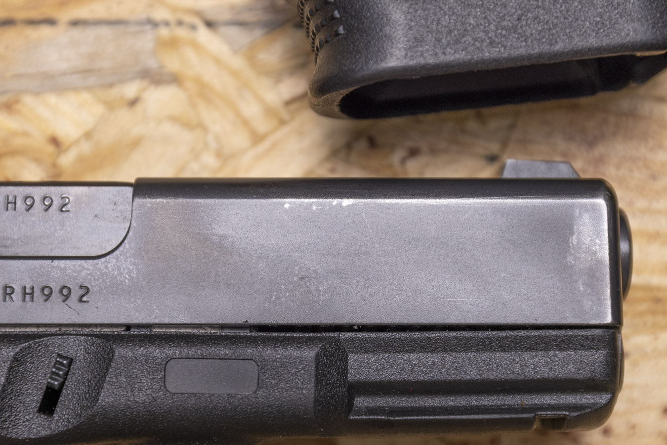 GLOCK 19 Gen4 9mm Police Trade-In Pistols with Night Sights (Fair Condition)